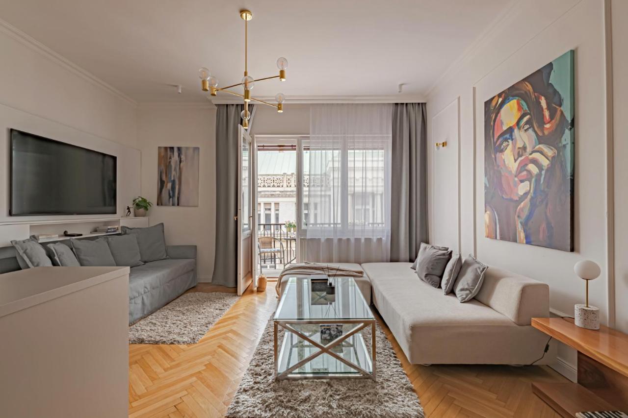 Katie'S Home Parliament Budapest Luaran gambar